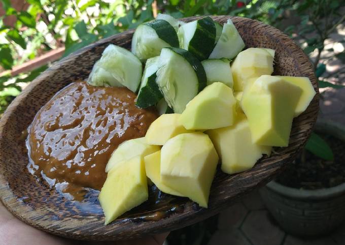 Sambal rujak buah