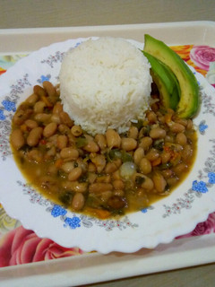 A picture of #Jikonichallenge Rice with beans stew.