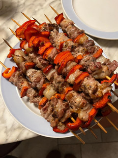 Foto di Spiedini coppa pancetta peperone sul BBQ