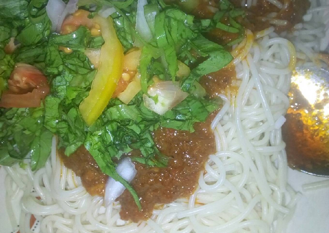 Spaghetti with stew
