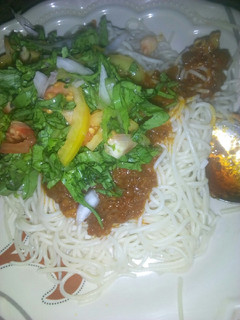 A picture of Spaghetti with stew.