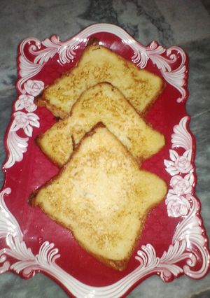 A picture of Cream Cheese French toast.