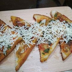 A picture of Cheese Potato Toast.