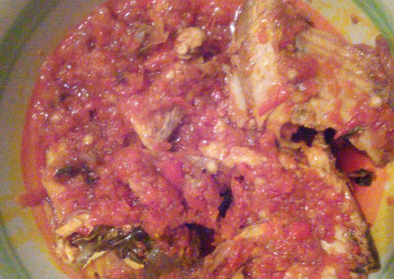 Palmoil stew and smoked fish