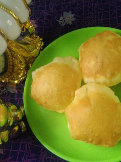 பட்டூரா செய்முறை முக்கிய புகைப்படம்
