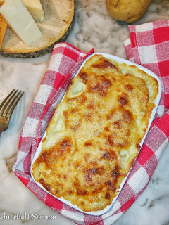 Foto di Gratin di patate salsiccia e asiago