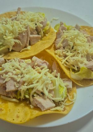 Una foto de Tacos de pollo