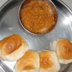 A picture of Pav Bhaji.