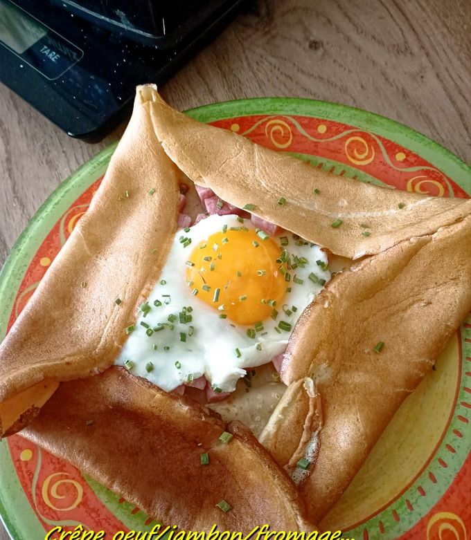 Une photo de Crêpe œuf/jambon/fromage au Cook Expert