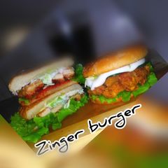 A picture of Zinger burger.