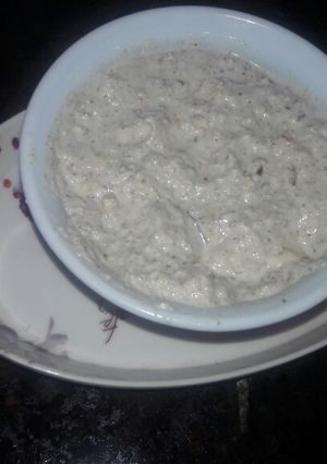 A picture of Walnut ki chutney.