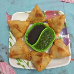 A picture of Samosa.