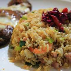 Foto principal de YAKIMESHI (ARROZ FRITO ESTILO JAPONÉS)
