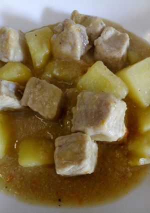 A picture of Pork loin and potato 'stew'.