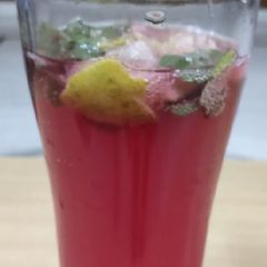 A picture of Roohafza mocktail.