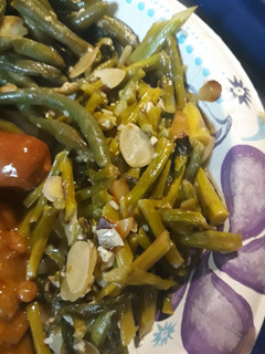 A picture of Asparagus Amandine.