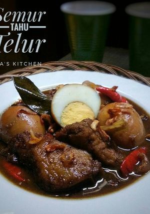 Foto resep Semur Tahu Telur