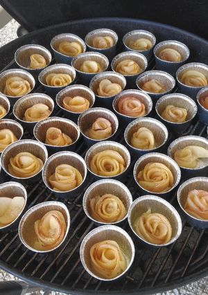 Une photo de Roses de pommes et pâte feuilletée