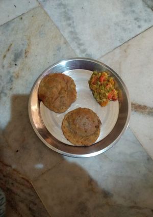 मसाला पूरी (Masala puri recipe in hindi) रेसिपी मुख्य फोटो