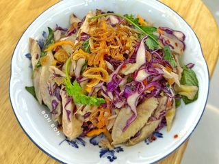Nộm Gà Bắp Cải Tím