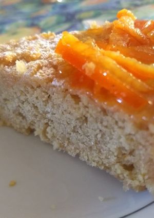 Una foto de Pastel de maíz con almíbar de naranja 🍊