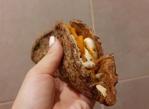 Una foto de Masa de taquitos de harina de garbanzo y remolacha