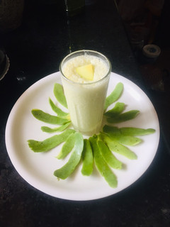 மாங்காய் milk Shake(mango milkshake recipe in tamil) செய்முறை முக்கிய புகைப்படம்