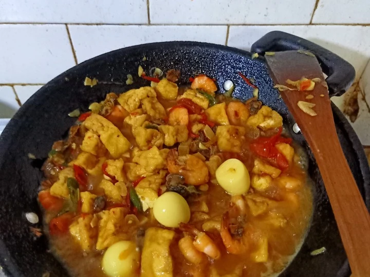 Langkah Gampang Membikin Resep Oseng campur kerang,udang,telur puyuh,tahu,tempe yang Bikin Ngiler Anti Ribet, Sempurna