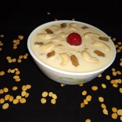 A picture of Chana dal kheer.