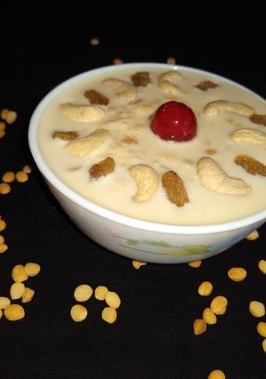 A picture of Chana dal kheer.