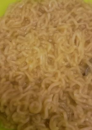 A picture of Plain maggi.