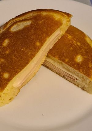 Une photo de Pancake jambon fromage