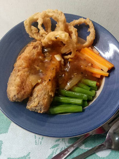 Foto resep Steak Gurame Saus Lada Hitam + Onion Ring