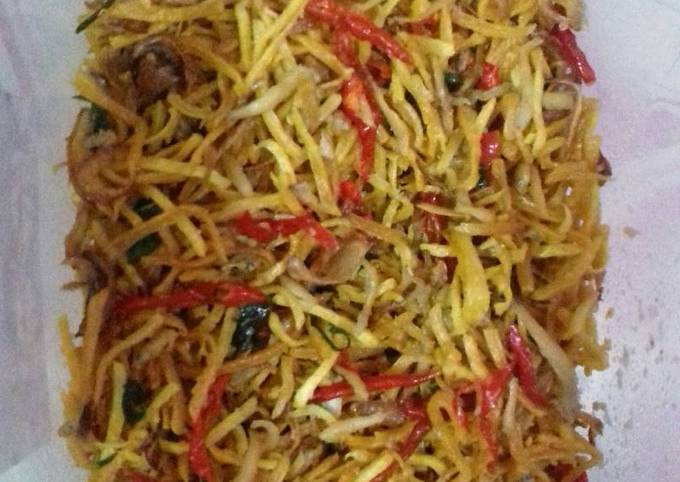 Bagaimana Membuat Serundeng Ubi, Lezat Sekali