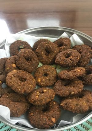 A picture of Masala vada (mix dal vada).