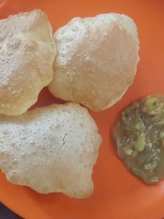 உருளை கிழங்கு பூரிக்கு (Urulaikilangu For poori) செய்முறை முக்கிய புகைப்படம்