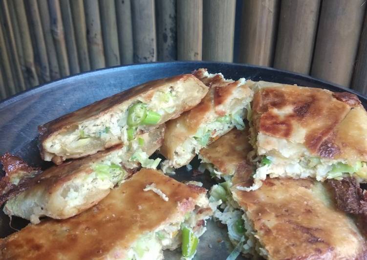 Martabak jamur ayam