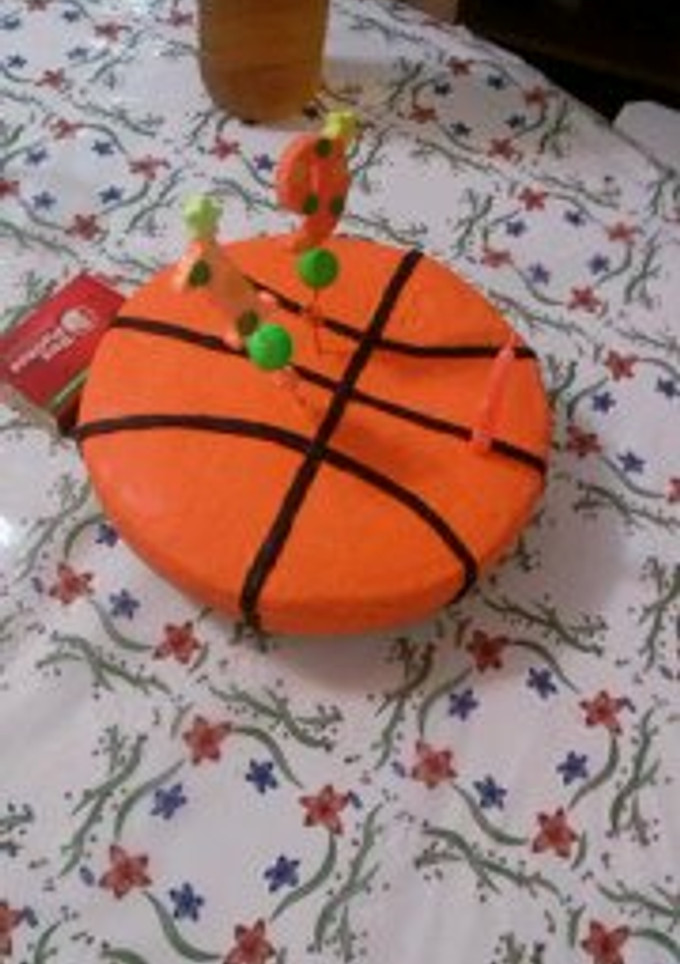 Una foto de Torta de cumpleaños estilo Basquet