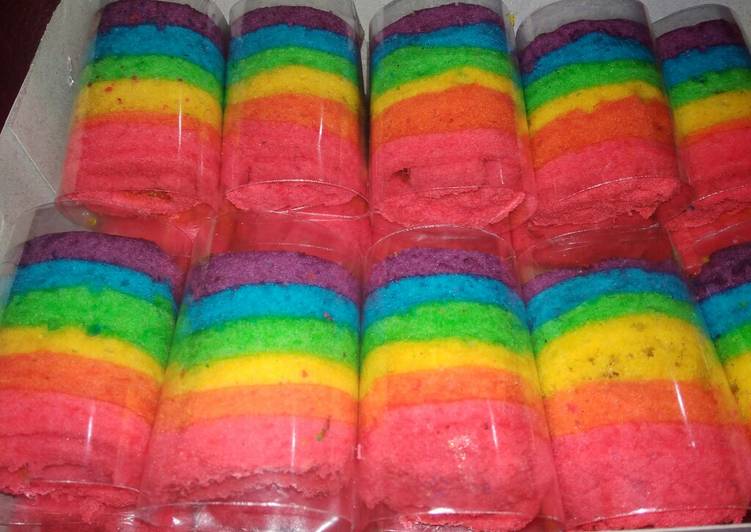 8. Rainbow Roll Cake modal dikit untung banyak