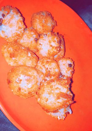A picture of How to make rice ball.