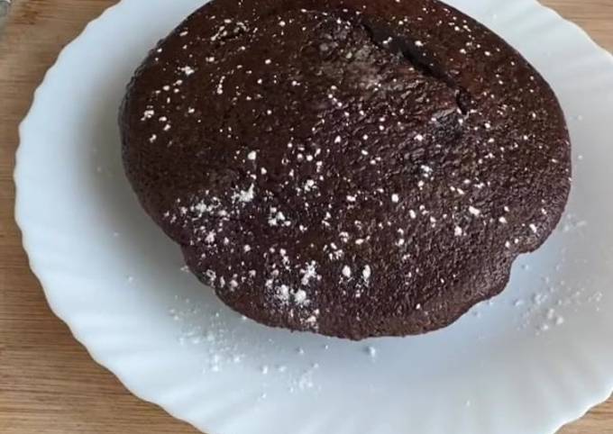 BOLO DE CHOCOLATE FEITO NA PANELA OU FRIGIDEIRA 