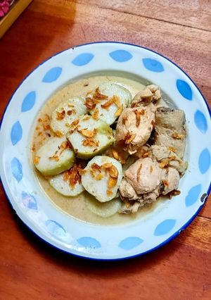 Foto resep Opor Ayam Putih