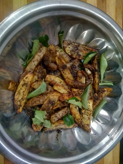வால்நட் மசாலா மிக்ஸ் - உருளைக்கிழங்கு வறுவல்(Walnut masala mix urulaikilanku varuval recipe in tamil செய்முறை முக்கிய புகைப்படம்