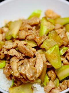 รูปของ ไก่ผัดซอสน้ำมันหอย