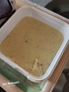 A picture of Healthy haldi wheat flour soup.