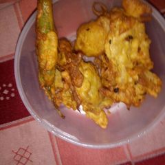 A picture of Veg pakora.