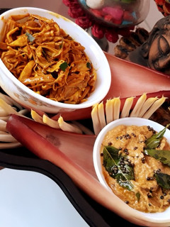 केले के फूल की सब्जी/ चटनी (Kele Ke Phool Ki Sabji & Chutney Recipe In Hindi) रेसिपी मुख्य फोटो