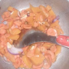 A picture of Pumpkin Soup.