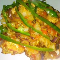 A picture of Awara with sauce.