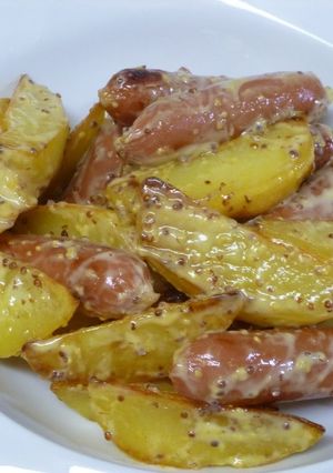 A picture of Potato and Wiener Sausages in Mustard and Mayonnaise Sauce.